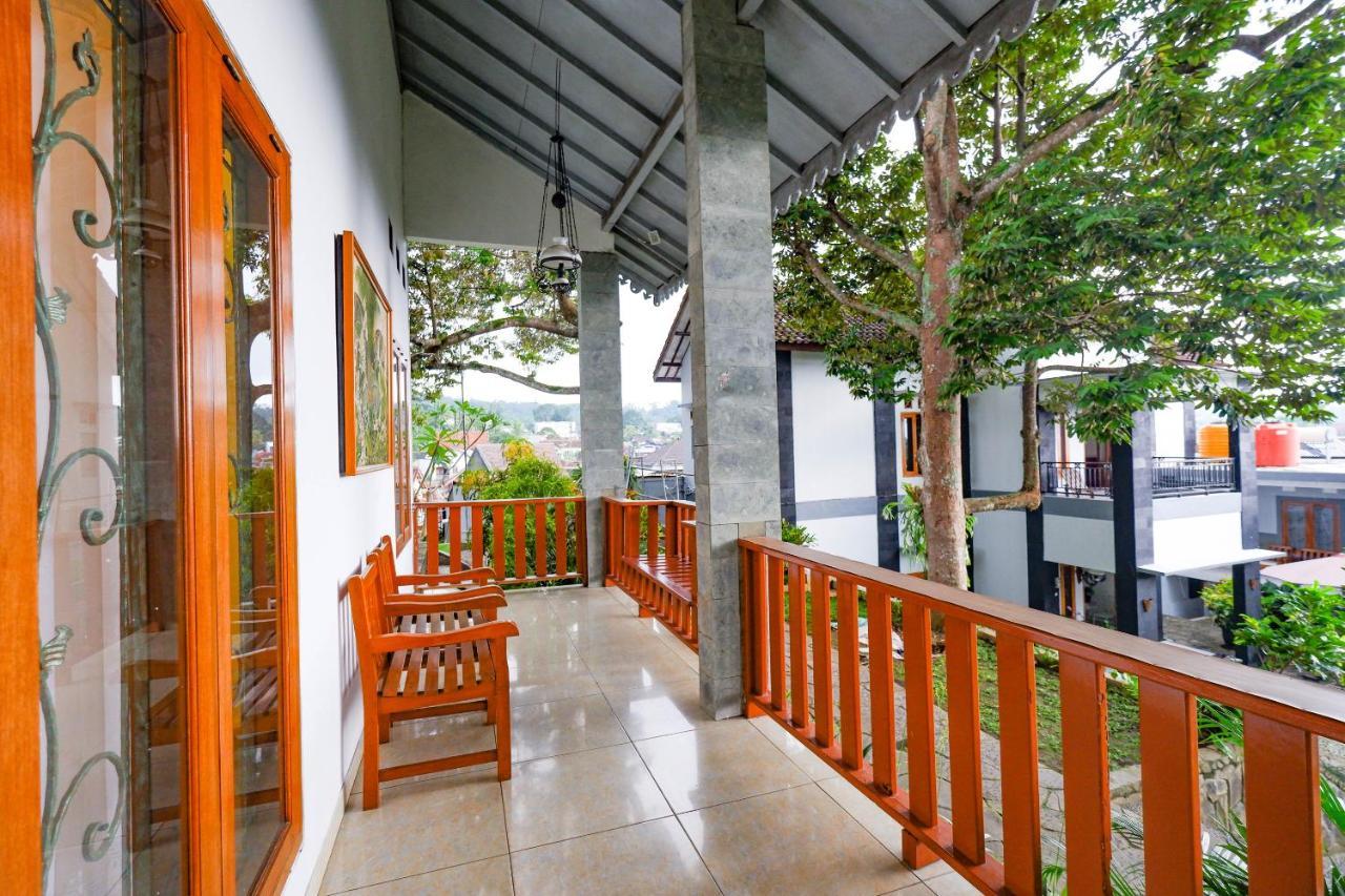 Oyo 3071 Gethsemane 2* Salatiga
